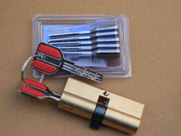 潜江24小时上门开锁公司